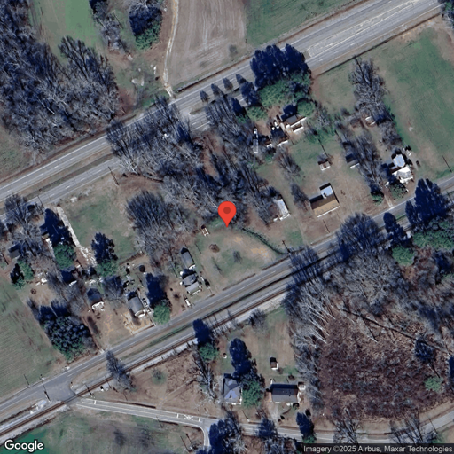 Truck and Trailer parking 328 W Oak St, Lucama, NC - 1