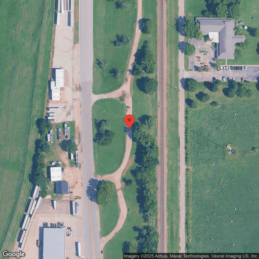 Truck and Trailer parking 4400 N Broadway Ave, Wichita, KS - 1