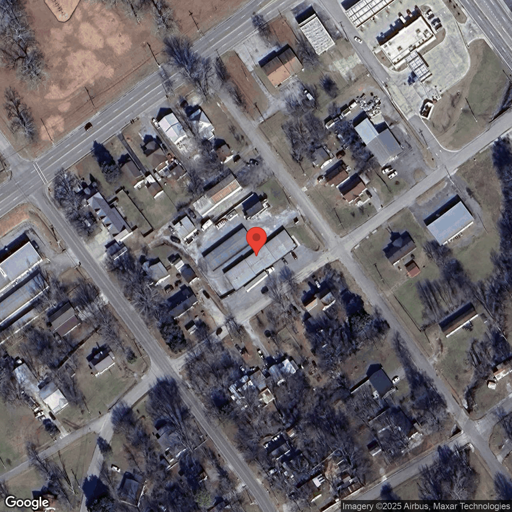 Truck parking 610 S Jefferson St, Tullahoma, TN - 1