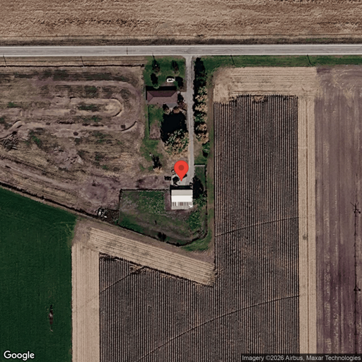 Truck parking 24799 Hahnaman Rd, Tampico, IL - 1