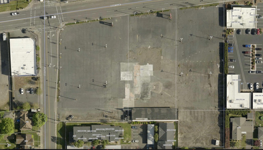 Truck and Trailer parking 2908 Market St NE, Salem, OR - 4