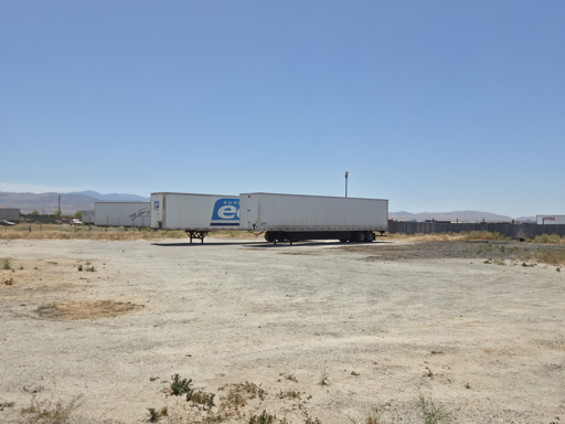 Truck and Trailer parking 37751 90th St E, Littlerock, CA - 3