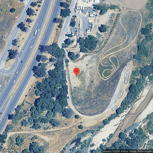 Truck and Trailer parking 390 Paso Robles St, Paso Robles, CA - 1