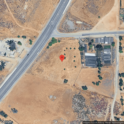 Truck parking 21485 Richard St, Perris, CA - 1