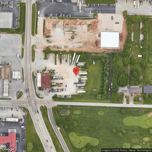 Truck and Trailer parking 3164 N Glenstone Ave, Springfield, MO - 1