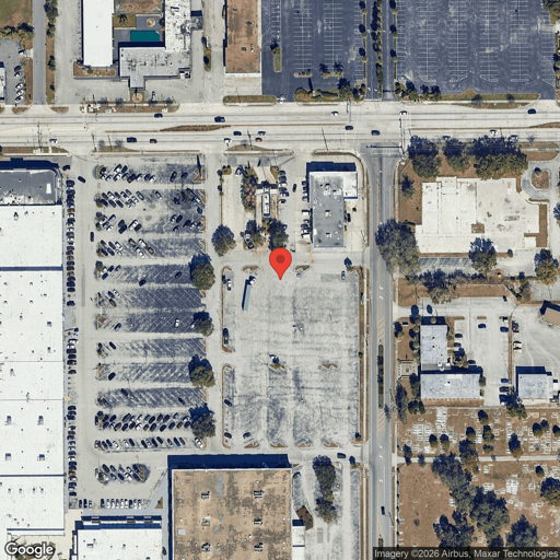 Truck and Trailer parking 955 E Memorial Blvd, Lakeland, FL - 1