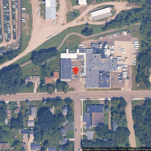 Truck parking 1612 7th St NW, Faribault, MN - 1