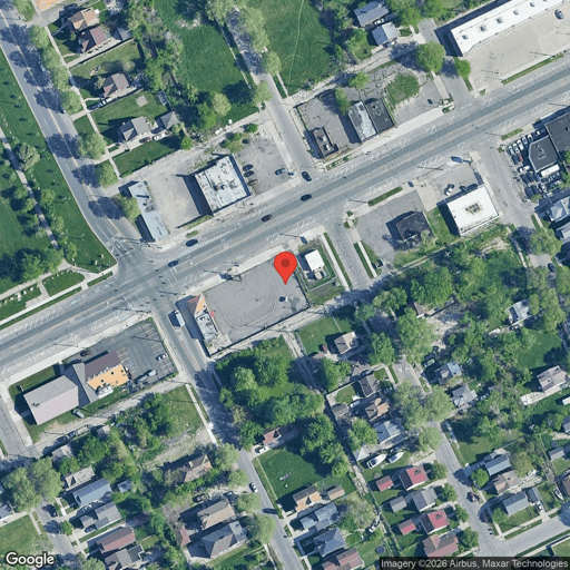 Truck and Trailer parking 13000 E Warren Ave, Detroit, MI - 1