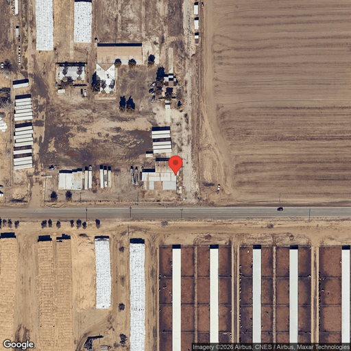 Truck and Trailer parking 1006 E Hosking Ave, Bakersfield, CA - 5