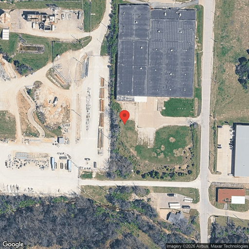 Truck parking 2601 Industrial Dr, Jefferson City, MO - 1