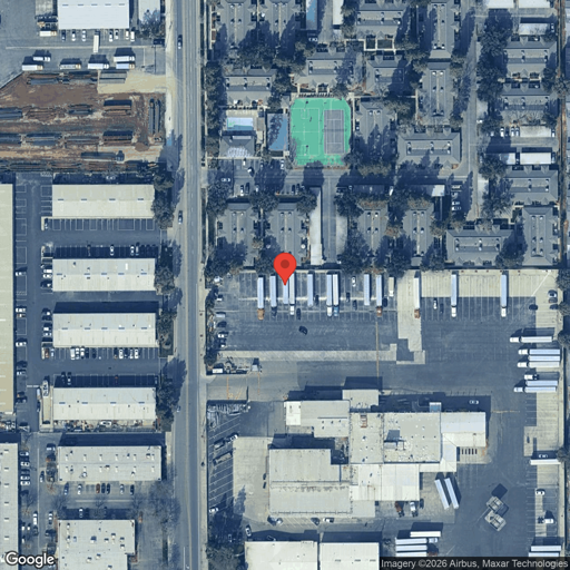 Truck and Trailer parking 4054 N Valentine Ave, Fresno, CA - 1