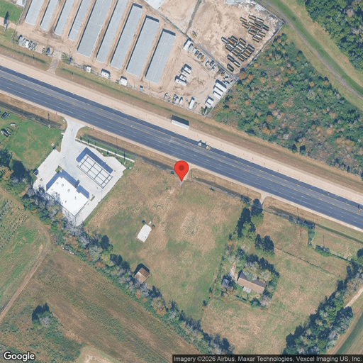 Truck parking 4901 Hwy 6, Alvin, TX - 1