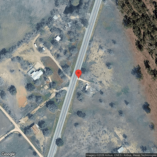 Truck parking 502 Speer Ave, Sutherland Springs, TX - 1