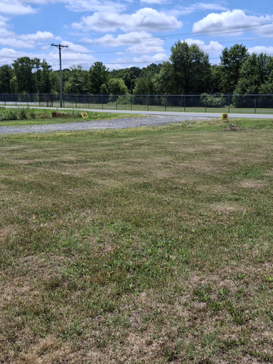 Truck and Trailer parking 10957 Salt Barn Rd, Laurel, DE - 3