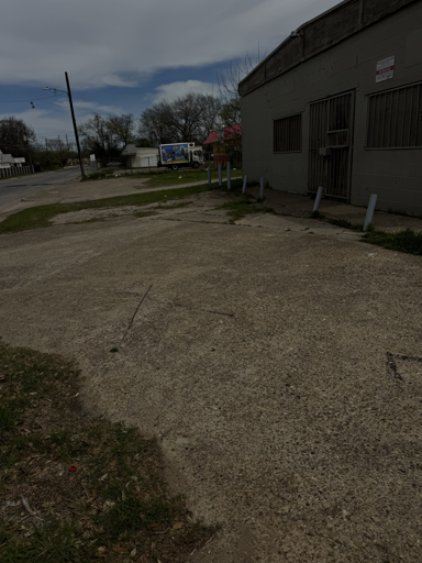 Truck parking 3744 Dixon Avenue, Dallas, TX - 5