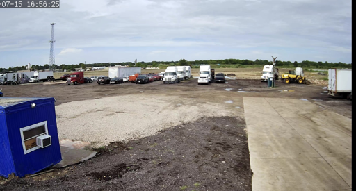 Truck and Trailer parking 3200 South Beltline Road, Dallas, TX - 4