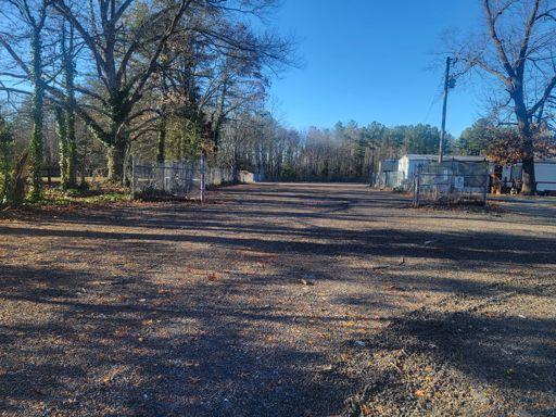 Truck and Trailer  parking 4840 Shannon Hill Rd, Columbia, VA - 4