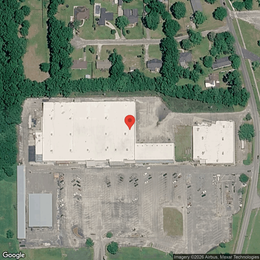 Truck Parking Atmore Shopping Center: 141 Lindberg Ave, Atmore, AL 36502  - 5