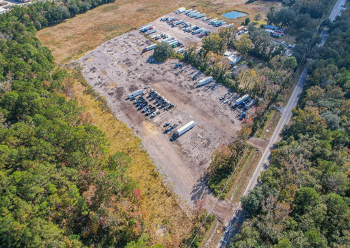 Find Your Truck Parking Lot-4