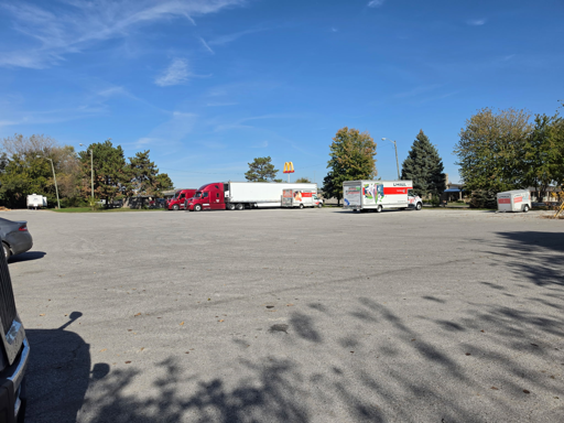 EXCEED INN MOTEL TRUCK PARKING - 8
